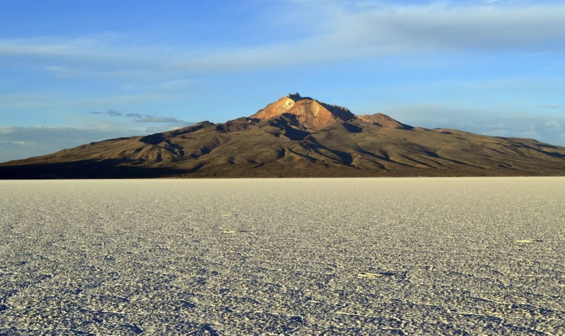TOUR PRIVADO DE 2 DIAS-SALAR DE UYUNI Y VOLCAN TUNUPA